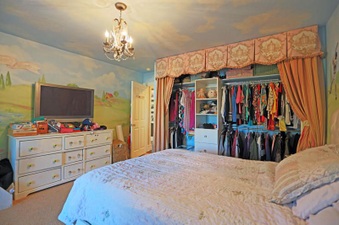 Enlarge photo 41