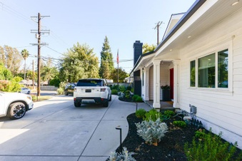 Enlarge photo 44