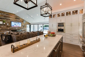 Enlarge photo 37