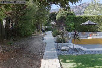 Enlarge photo 34