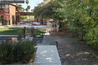 Enlarge photo 35