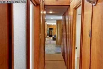 Enlarge photo 18