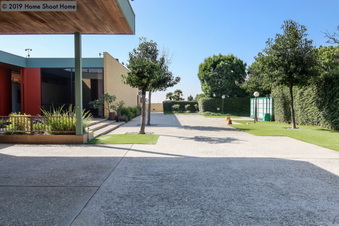 Enlarge photo 52