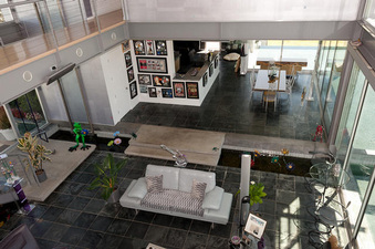 Enlarge photo 12