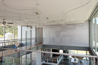 Enlarge photo 38