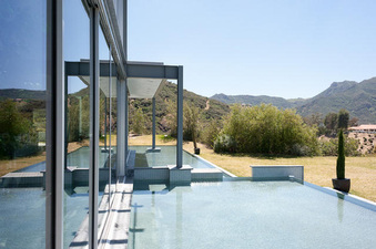 Enlarge photo 51