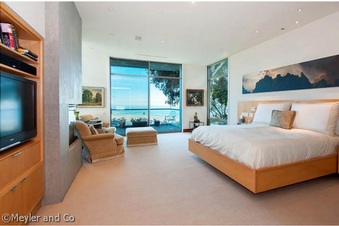 Enlarge photo 30