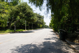 Enlarge photo 68