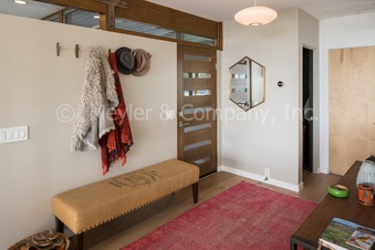 Enlarge photo 10