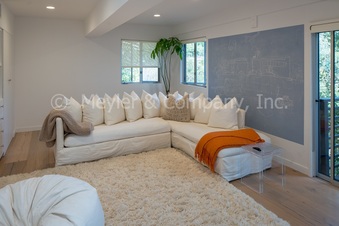 Enlarge photo 37