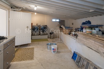 Enlarge photo 49