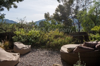 Enlarge photo 56