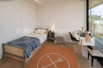 Enlarge photo 53
