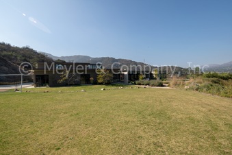 Enlarge photo 69