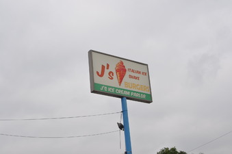 J'S ICE CREAM PARLOR