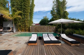 Enlarge photo 22