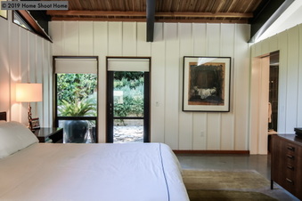 Enlarge photo 115