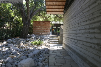 Enlarge photo 122