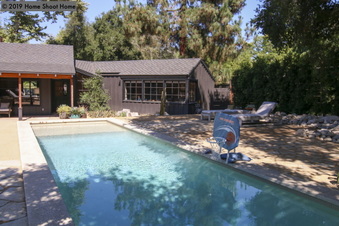 Enlarge photo 35