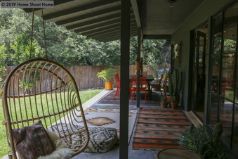 Enlarge photo 51