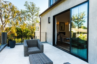 Enlarge photo 22