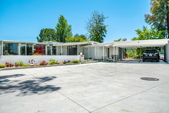 HOMES
