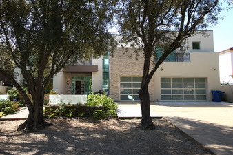 Enlarge photo 4