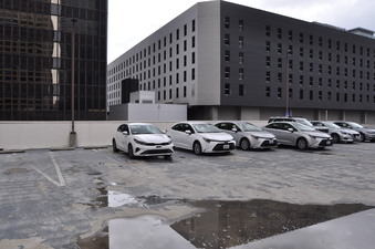 Enlarge photo 11