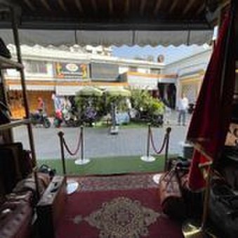 Enlarge photo 37
