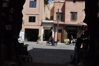 Enlarge photo 19