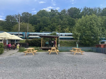 Enlarge photo 19