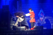 Enlarge photo 89