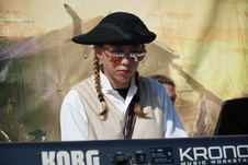 Enlarge photo 513