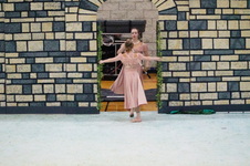 Enlarge photo 36