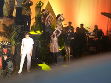Enlarge photo 408