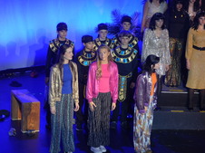 Enlarge photo 57