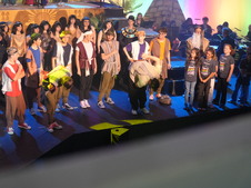 Enlarge photo 896