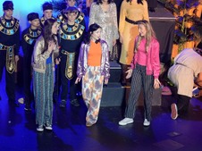 Enlarge photo 444