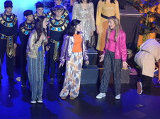 Enlarge photo 446