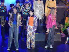 Enlarge photo 452