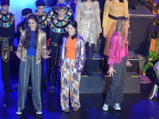 Enlarge photo 453