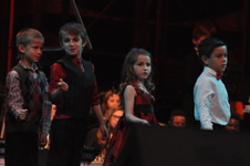 Enlarge photo 789