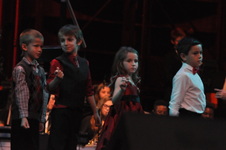 Enlarge photo 790