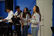 Enlarge photo 127