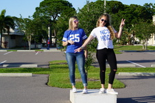 Enlarge photo 1