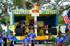 Enlarge photo 709