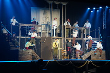 Enlarge photo 17