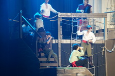 Enlarge photo 38