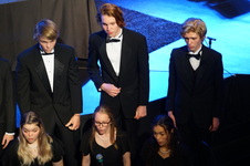 Enlarge photo 196