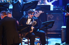 Enlarge photo 301
